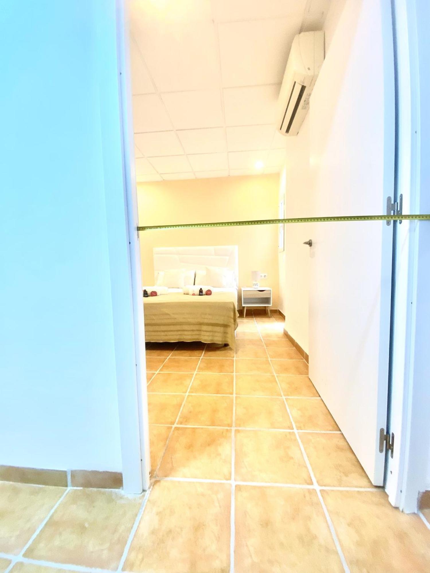 Lovely Apartment Near Beach & Science City Valensiya Dış mekan fotoğraf