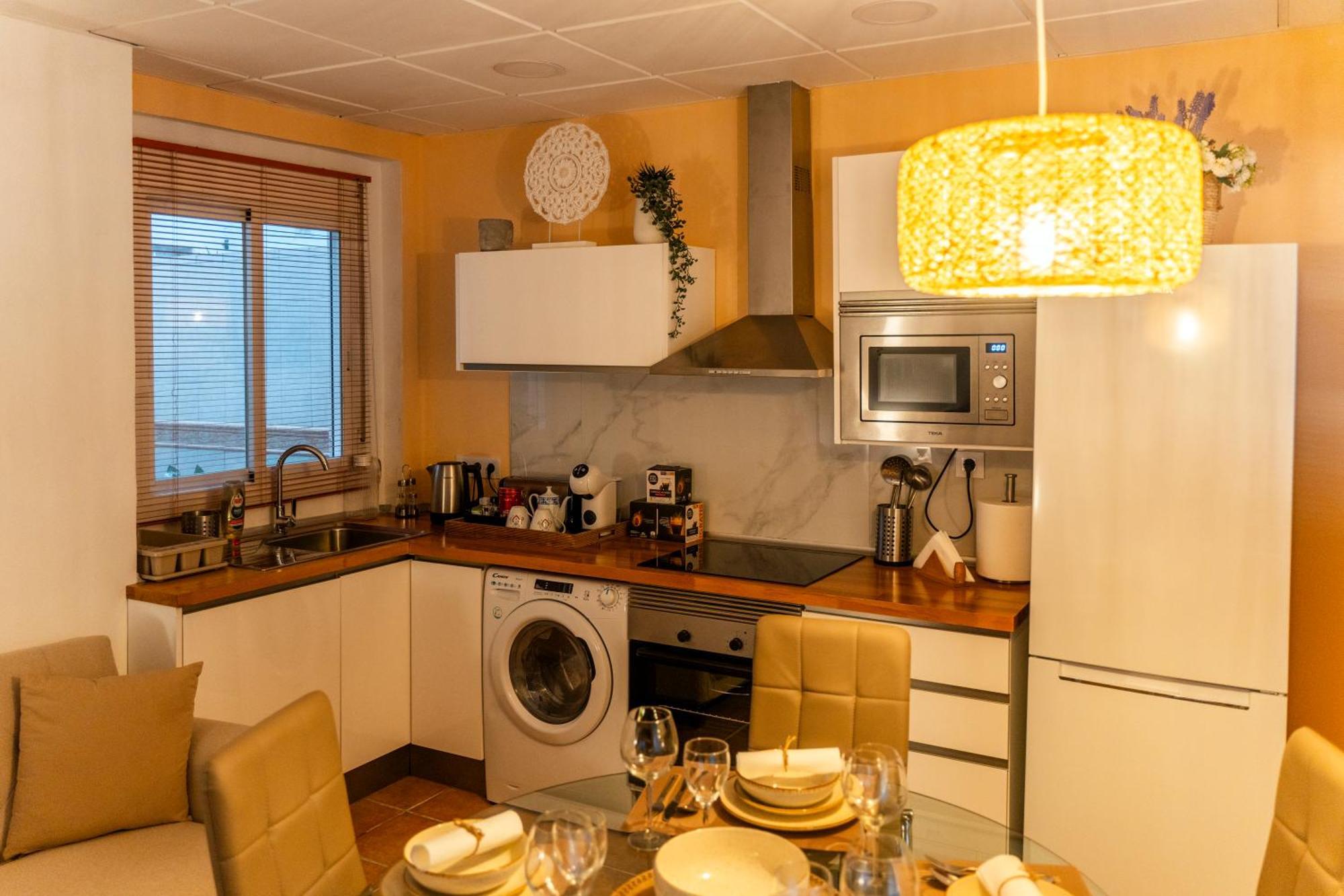 Lovely Apartment Near Beach & Science City Valensiya Dış mekan fotoğraf